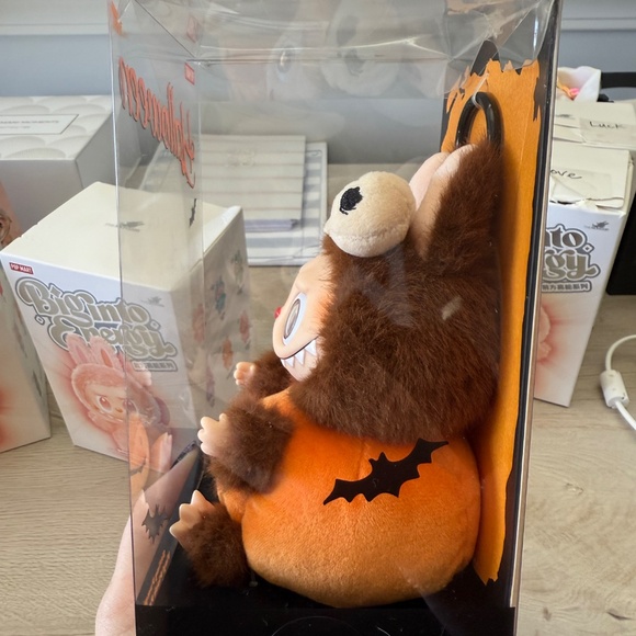 Pop Mart The Monsters Halloween Pumpkin! Authentic US seller - Picture 2 of 5